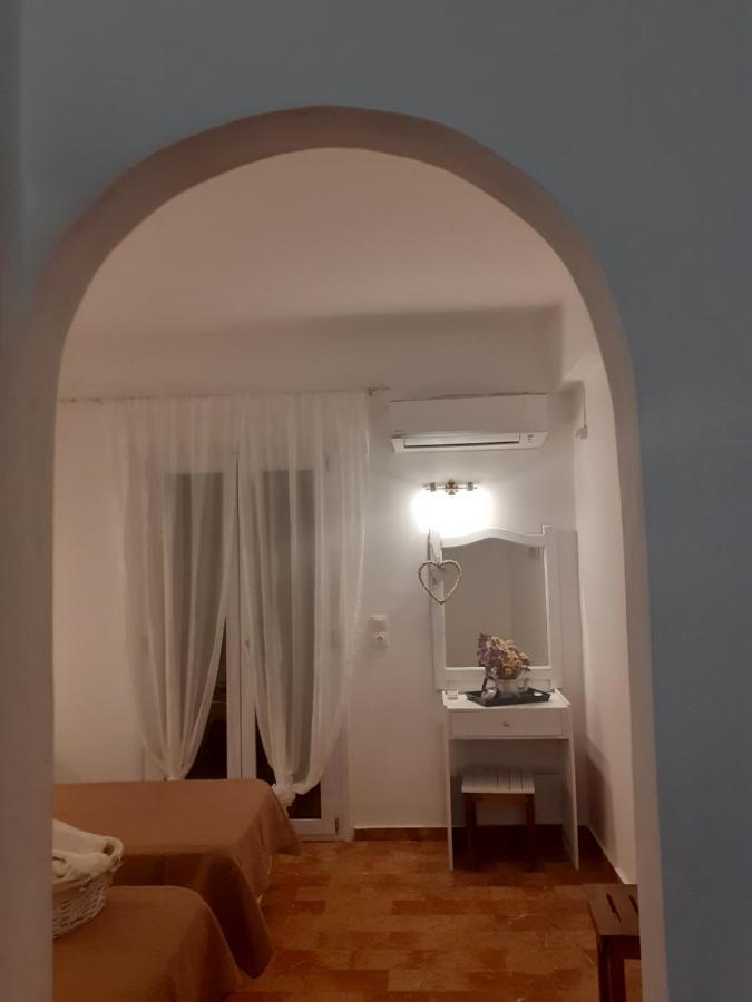 Marili Downstairs Apartments Roda (Corfu) Exterior photo
