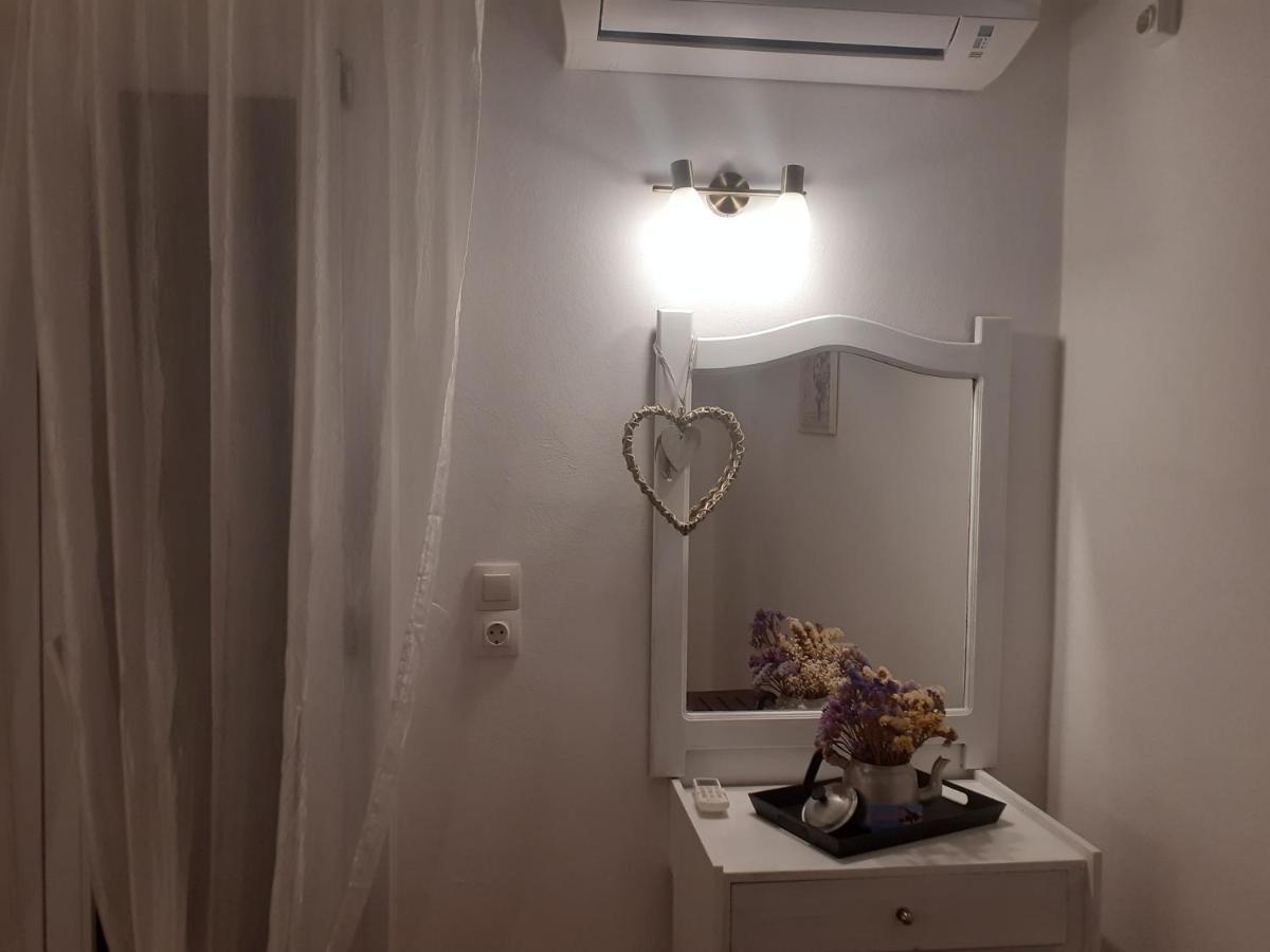 Marili Downstairs Apartments Roda (Corfu) Exterior photo