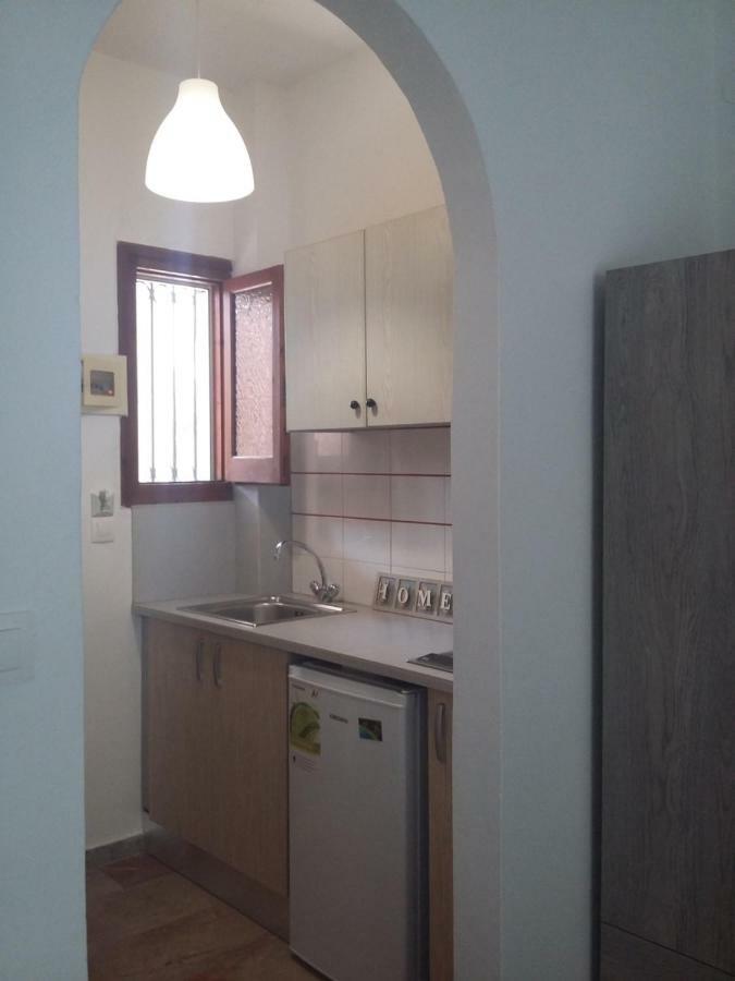 Marili Downstairs Apartments Roda (Corfu) Exterior photo